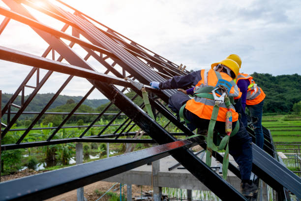 Best Flat Roof Repair Services  in Wolfhurst, OH
