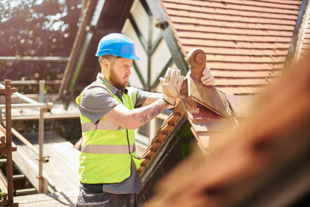 Best Roof Maintenance Services  in Wolfhurst, OH